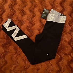 Nike Pro Tight fit work out leggings